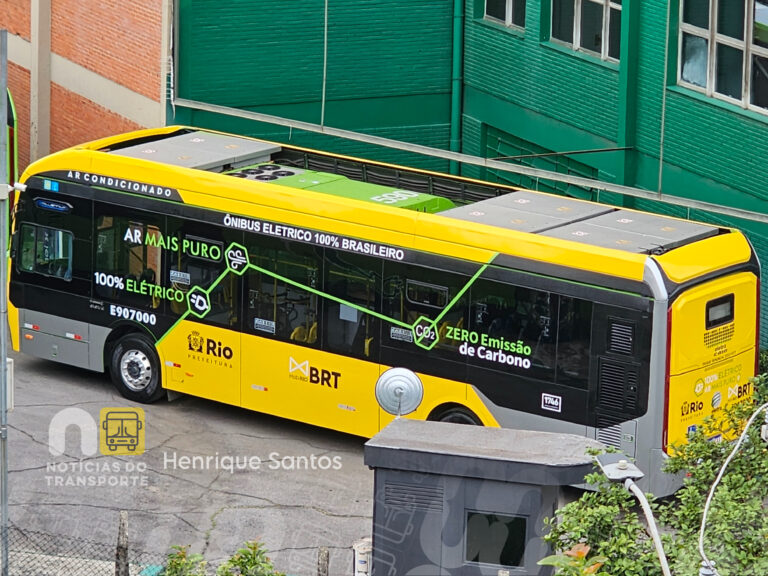 Ônibus elétrico com tecnologia Eletra é preparado para testes no sistema do Rio