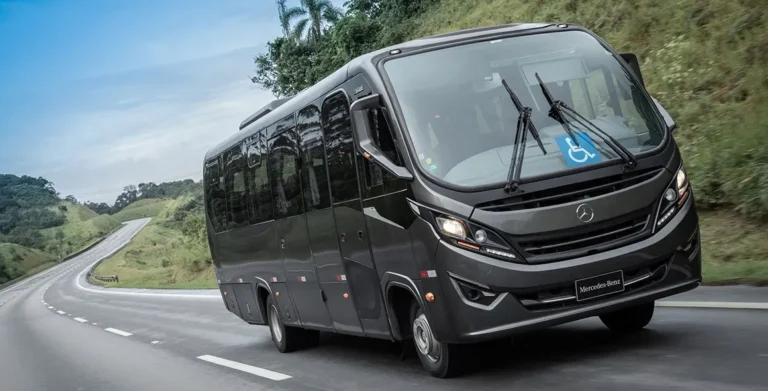 Mercedes-Benz fornece 10 chassis de micro-ônibus Euro 6 ao SEST SENAT
