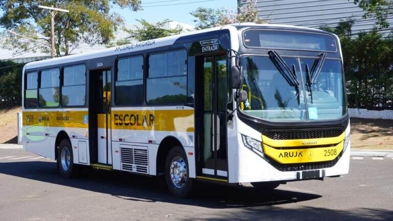 Arujá Transporte renova frota escolar com 10 ônibus novos