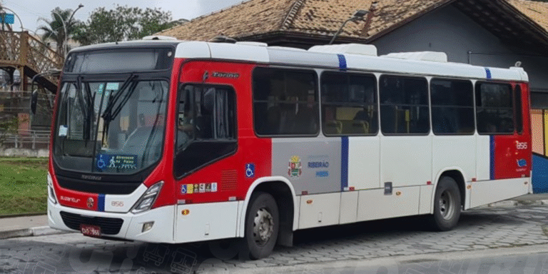 Suzantur inicia operação de 15 ônibus em Ribeirão Pires
