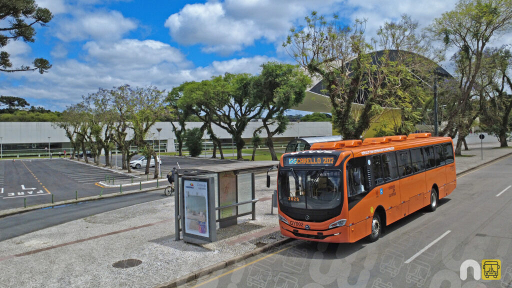 Curitiba: Enquanto cidade aguarda diretrizes sobre concessão do transporte coletivo, empresas testam equipamentos com foco o bem estar e conforto dos passageiros